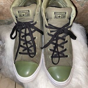 Converse all stars high top a little cleaning